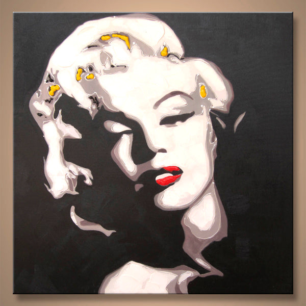 Fiery Marilyn